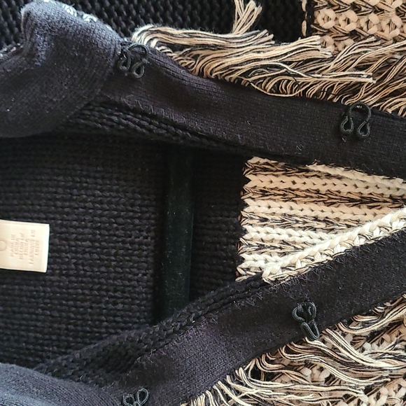 Sweater - Picture 9 of 13